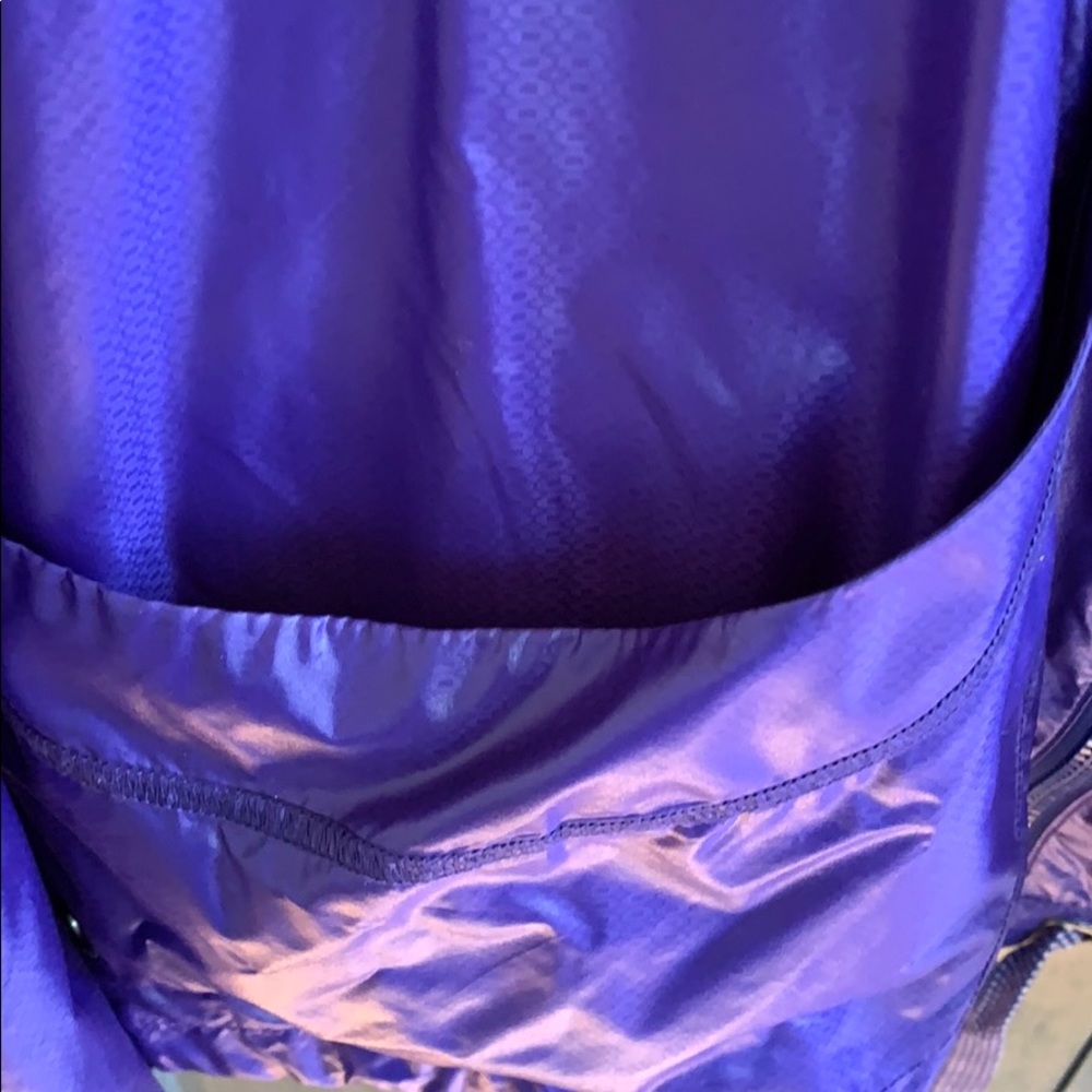 Jacket - Picture 2 of 7